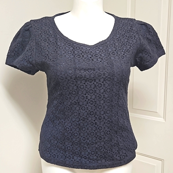 Yellowberry Clothing Tops - NWT Yellowberry Clothing Eyelet Top